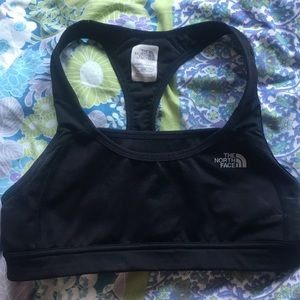 north face sports bra with pocket